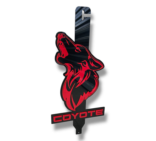 Coyote Hood Prop